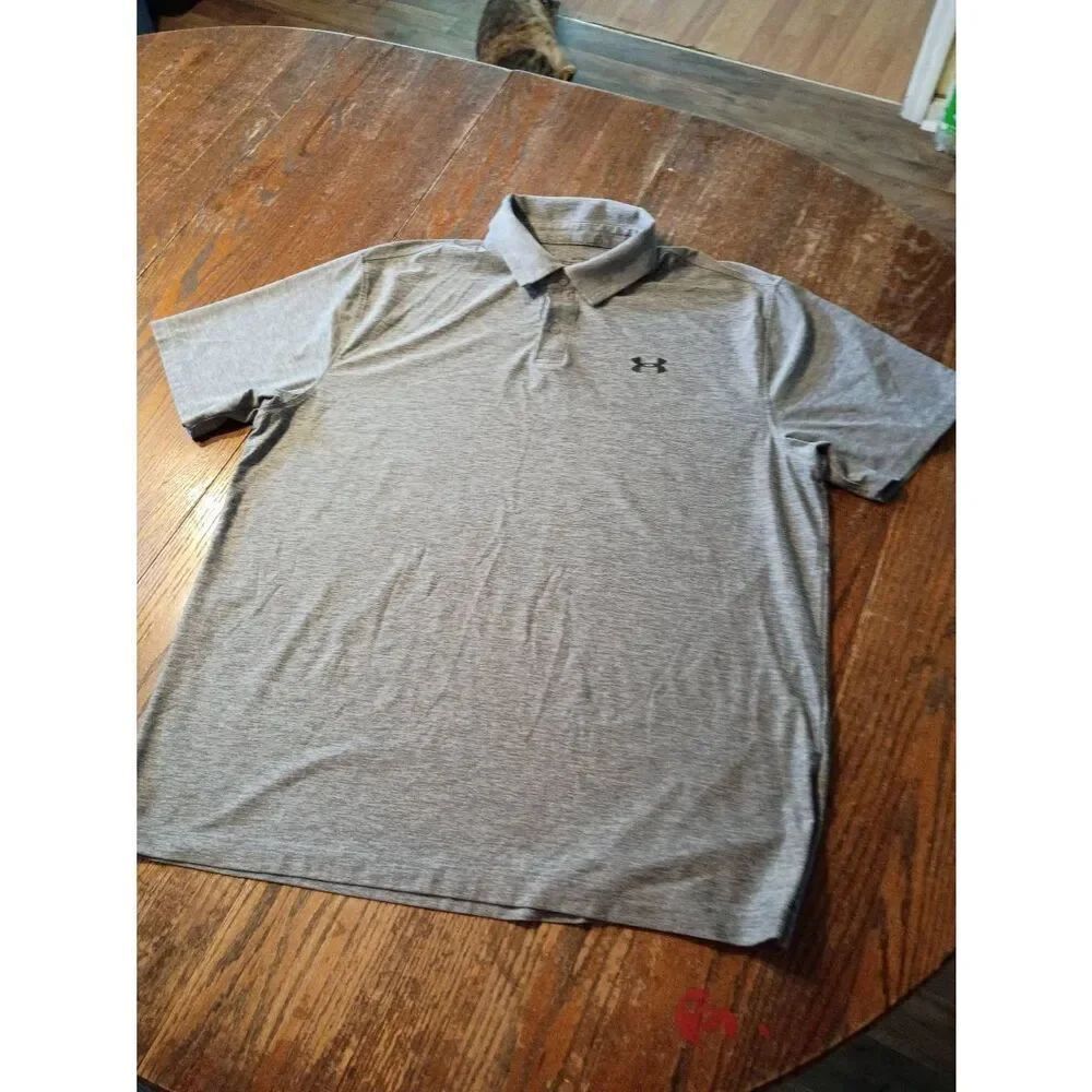 XL Under Armour Loose Knit Grey 2 Button Short Sleeve Pullover Polo Shirt